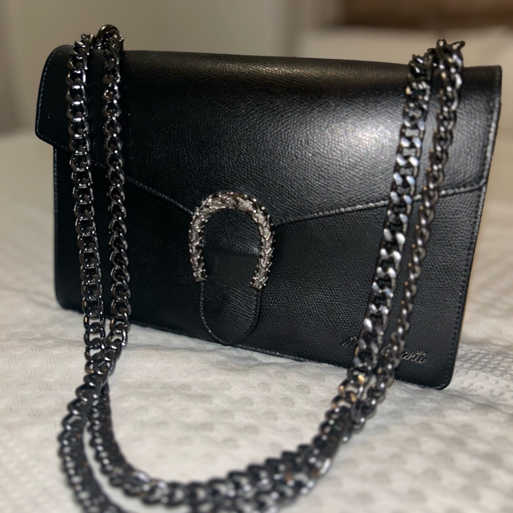 Chic Black Crossbody Bag with Chain Detail